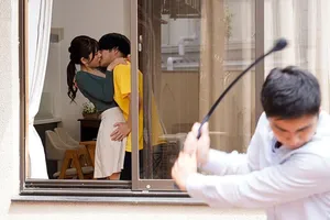 Tâm sự với người phụ nữ nhà bên rằng tôi bị bệnh không thể bắn tinh và cái kết